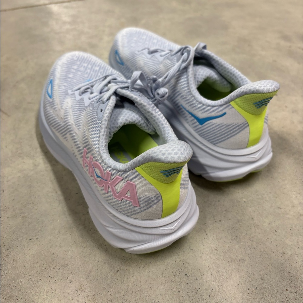 W HOKA Clifton 9 - Picture 3 of 7